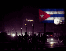 Los prolongados apagones diarios lastran la economía en Cuba, que se ha contraído más de un 15% desde 2020, según cifras oficiales. Además, han sido el detonante de las principales protestas de los últimos años. EFE / ARCHIVO