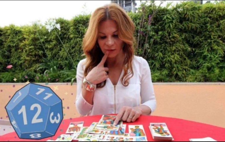 Para este fin de semana del 23 al 25 de enero de 2026, Mhoni Vidente reveló los números de la suerte para cada signo del zodiaco, los cuales —de acuerdo con su interpretación del tarot y los astros— pueden ayudar a potenciar la fortuna, abrir caminos y atraer oportunidades. SUN / ARCHIVO