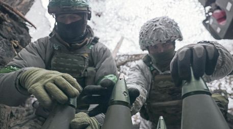 Las negociaciones tienen como objetivo terminar el conflicto bélico. EFE