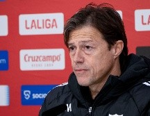 El propio Almeyda confirmó la situación en conferencia de prensa, donde explicó que la posibilidad de llegar a Monterrey fue real, aunque finalmente se decidió por el proyecto del club andaluz. EFE/ ARCHIVO.