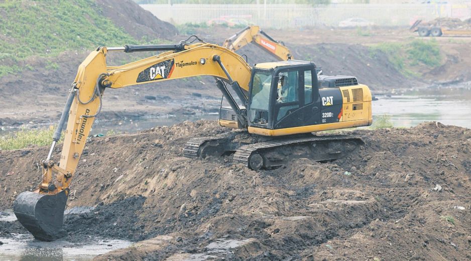 Municipios de la ZMG adelantan desazolves contra inundaciones