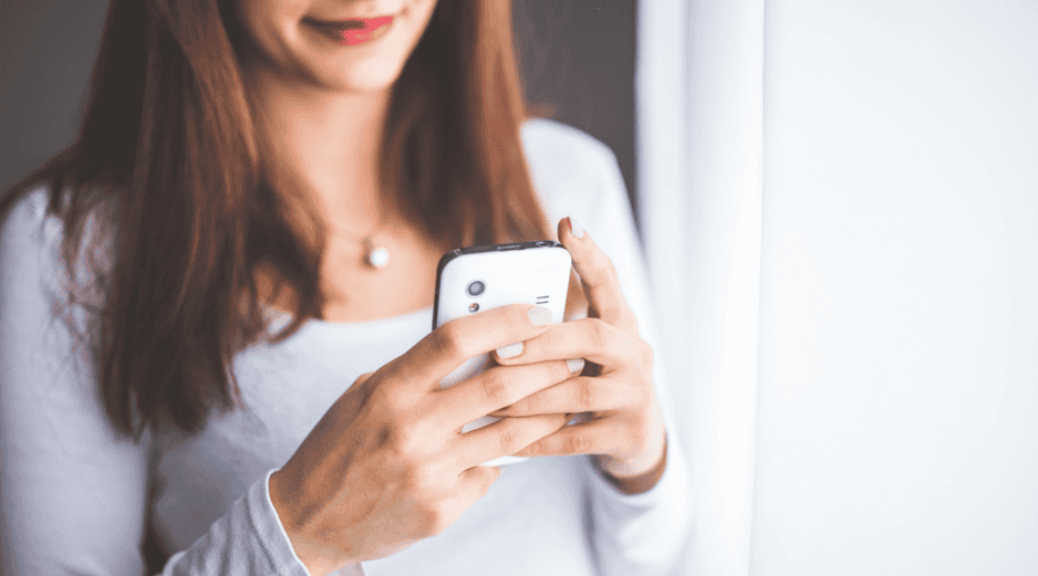 Reiniciar el celular de manera regular no requiere conocimientos técnicos y puede marcar una diferencia en su desempeño diario. CANVA