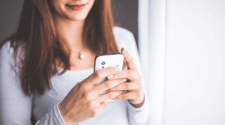 Reiniciar el celular de manera regular no requiere conocimientos técnicos y puede marcar una diferencia en su desempeño diario. CANVA