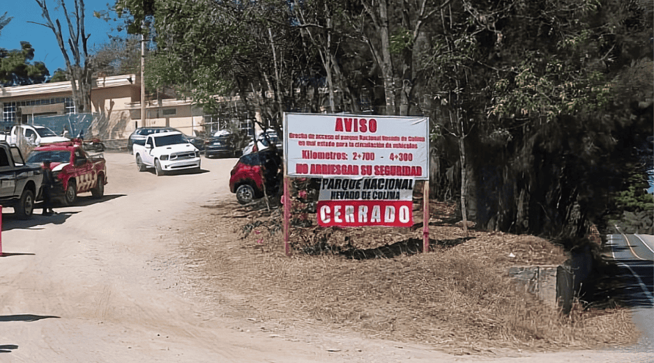 La Semadet exhorta a la población a mantenerse informada a través de fuentes oficiales antes de planear una visita al Nevado de Colima. ESPECIAL/Protección Civil Jalisco