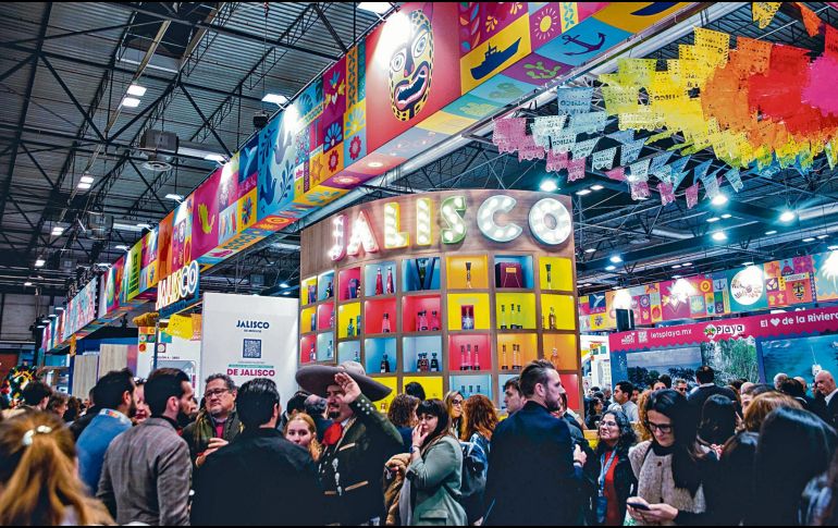 Stand de Jalisco en la feria de turismo, donde el Estado promociona su oferta cultural, gastronómica y turística a visitantes nacionales e internacionales. ESPECIAL