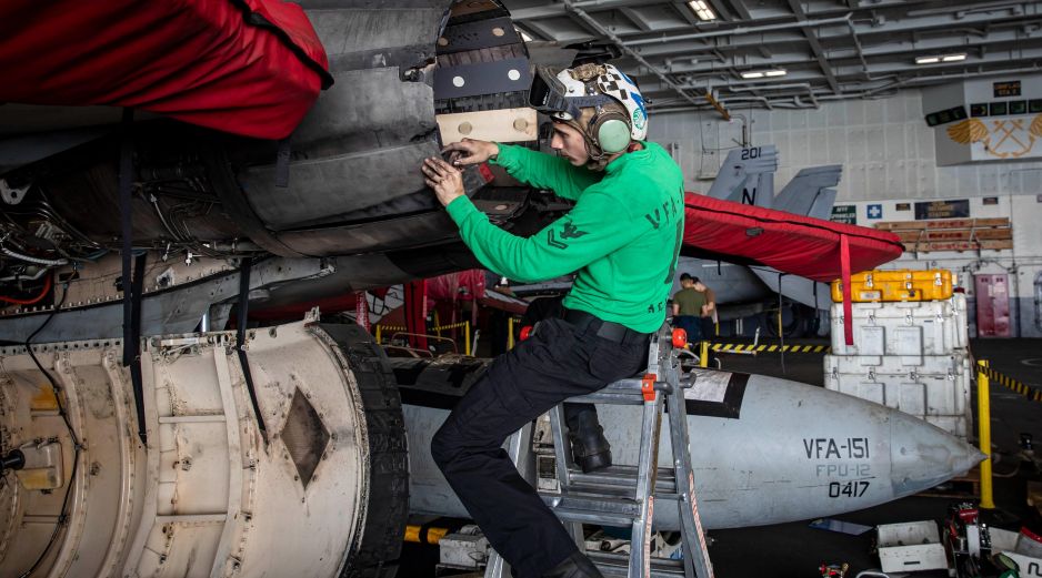 El despliegue militar estadounidense ocurre después de que Trump advirtiera a Irán sobre la represión a las protestas en el país. EFE/ @centcom