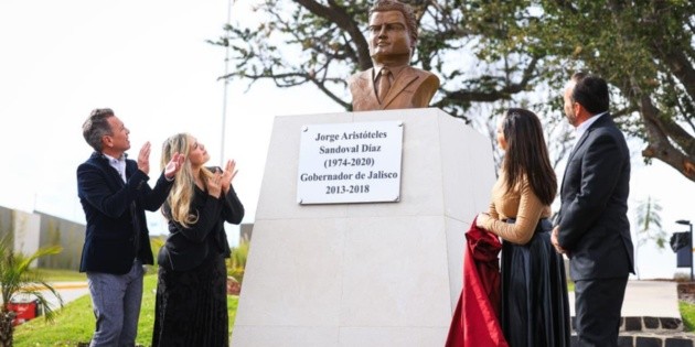 Presentan avenida Jorge Arist&oacute;teles Sandoval D&iacute;az en Tonal&aacute;