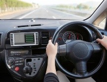 Autoridades estatales difundieron los lineamientos clave para realizar trámites de movilidad durante este año. CANVA