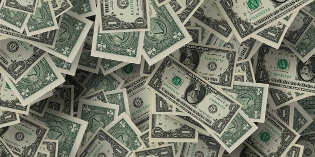 D&oacute;lar HOY: Peso mexicano avanza 1.5% y cierra la semana con fortaleza frente al billete verde