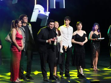 La participación del público marcó el pulso de la séptima edición de los Premios del Público a las Artes Escénicas de Cultura UDG, una ceremonia que reconoció el trabajo de creadoras y creadores de teatro y danza a partir de la votación directa de quienes asistieron a las funciones durante 2025. CORTESÍA