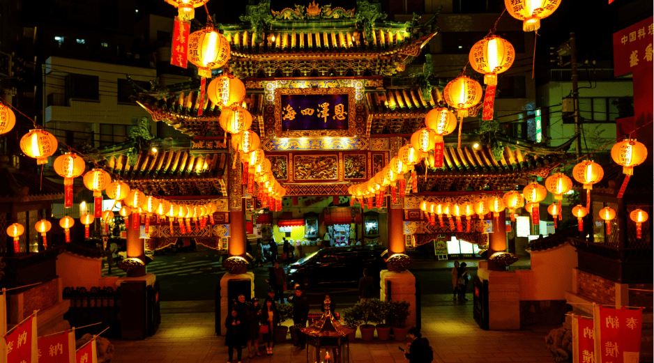 El Año Nuevo Chino, también conocido como Año Nuevo Lunar o Festival de Primavera, es una festividad que va mucho más allá de un simple cambio de fecha. ESPECIAL/Canva