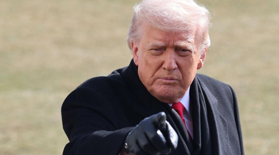 El mensaje del republicano llega después de que llegara a Oriente Medio una flota de la Armada estadounidense que Trump había ordenado dirigirse hacia Irán tras las protestas que sacudieron el país desde finales de diciembre de 2025. EFE/ O. Guzmán