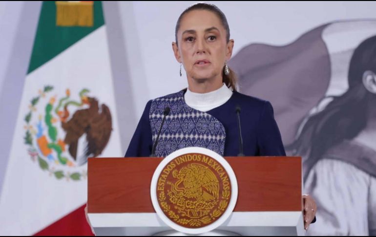 Sheinbaum mostró una gráfica donde detalló los planes de la comisión de energía eléctrica para 2026. Jalisco no está contemplado. SUN / F. Rojas