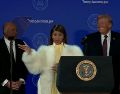 Nicki Minaj en la conferencia transmitida por La Casa Blanca este miércoles 28 de enero junto a Donald Trump. EFE / La Casa Blanca