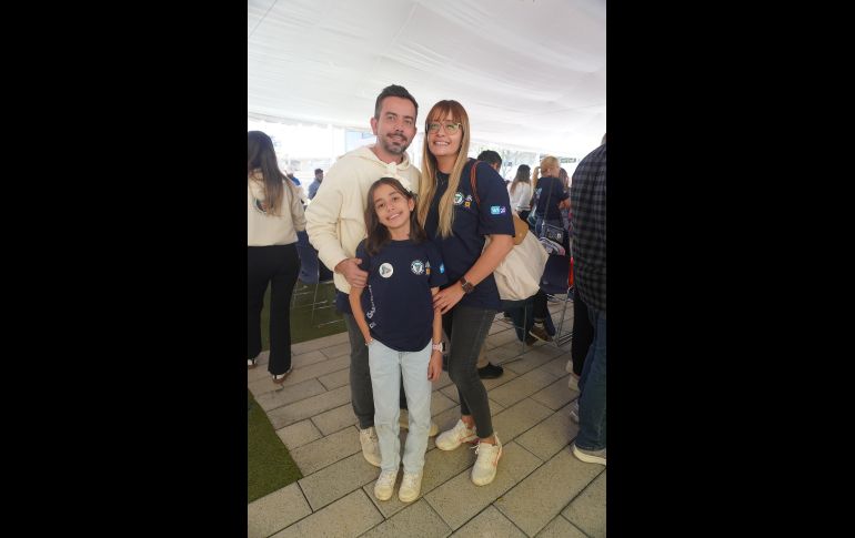 Eric Guzmán, Celeste López y Amelie Guzmán. GENTE BIEN JALISCO / E. Escamilla