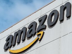 Pese a que Andy Jassy, director ejecutivo de Amazon, aseguró recientemente que la empresa no está sustituyendo trabajadores por IA, reportes internos citados por el mismo medio revelan mecanismos de monitoreo sobre el uso de herramientas de IA por parte de los empleados. Unsplash