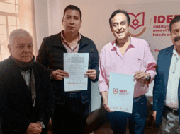 El convenio establece las bases para la impartición de cursos y el uso compartido de instalaciones municipales para que más personas tengan acceso a programas de formación. ESPECIAL