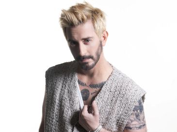 Octavio Hinojosa protagoniza la película "Sobriedad, me estás matando". ESPECIAL/CINÉPOLIS DISTRIBUCIÓN.