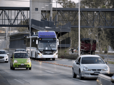 De acuerdo con las autoridades, desde su puesta en marcha y hasta la fecha, el peribús ha ofrecido más de 411 millones de viajes. ESPECIAL/Gobierno de Jalisco