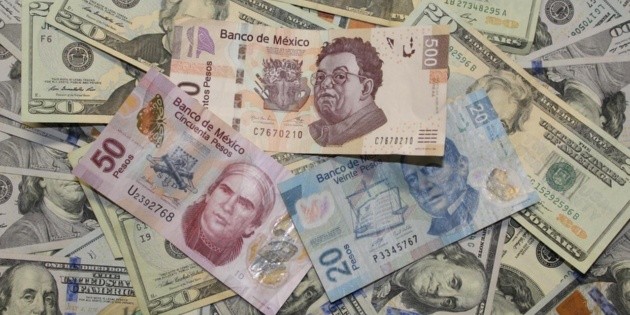 Cierre del d&oacute;lar HOY: Peso mexicano cede terreno frente a la divisa americana