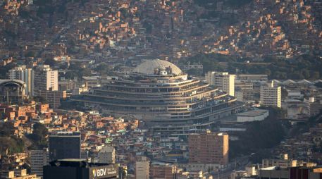 El Helicoide con su construcción futurista en forma de hélice que podría ser resignificado como espacio. EFE / Ronald Peña R