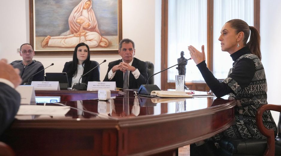 Para 2026, Fitch Ratings prevé que la economía mexicana crezca 1.3%, siendo uno de los desempeños más bajos en América Latina, junto con Bolivia. EFE/ Presidencia de México