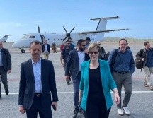 Fotografía cedida de la embajadora Laura Dogu (c) a su llegada este 31 de enero de 2026, al aeropuerto Internacional Simón Bolívar en Venezuela. EFE / Embajada de EU