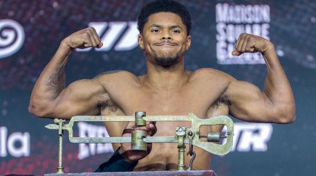 Shakur se convirtió en el boxeador que más rápido ha logrado ser campeón en cuatro divisiones distintas. EFE/A. Colmenares