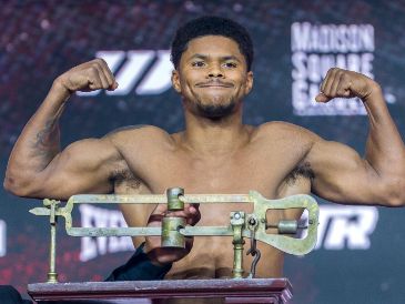 Shakur se convirtió en el boxeador que más rápido ha logrado ser campeón en cuatro divisiones distintas. EFE/A. Colmenares