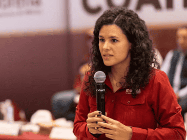 "Creemos en la dignidad de los pueblos, en la soberanía de las naciones y en la paz que se construye desde el diálogo y el respeto. Esa es la posición de Morena y esa es la posición de México", manifestó Luisa María Alcalde. ESPECIAL