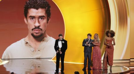 El artista reconoció el enojo colectivo, pero advirtió sobre el riesgo de responder desde el rencor. EFE / C. Torres