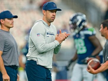 Kubiak coordina a una ofensiva que anotó la tercera mayor cantidad de puntos esta temporada. AFP