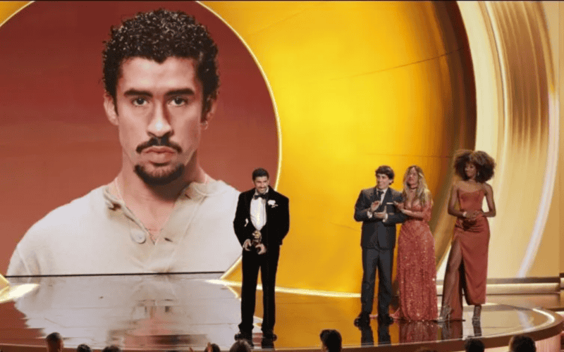 El artista reconoció el enojo colectivo, pero advirtió sobre el riesgo de responder desde el rencor. EFE / C. Torres&nbsp;