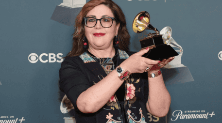 La compositora mexicana, Gabriela Ortiz, fue premiada con tres Grammys en la edición más reciente. ESPECIAL / AFP