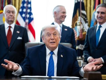 Trump y su Gobierno han asegurado que están dispuestos al diálogo con Cuba. EFE/EPA/ Francis Chung / Pool