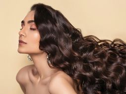 Con pequeños cambios en la alimentación diaria, es posible nutrir el cabello desde la raíz y potenciar su crecimiento de manera natural. Unsplash