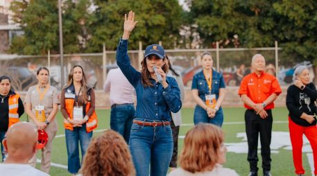 Veronica Delgadillo destacó que estos espacios son fundamentales para hacer comunidad, promover el deporte y ofrecer alternativas positivas para niñas, niños y jóvenes. ESPECIAL / AYUNTAMIENTO DE GUADALAJARA