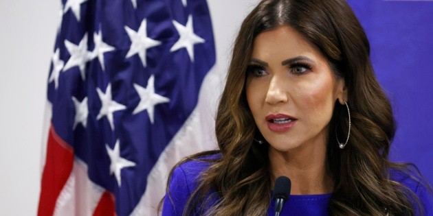 EU anuncia c&aacute;maras corporales para agentes migratorios en Mine&aacute;polis