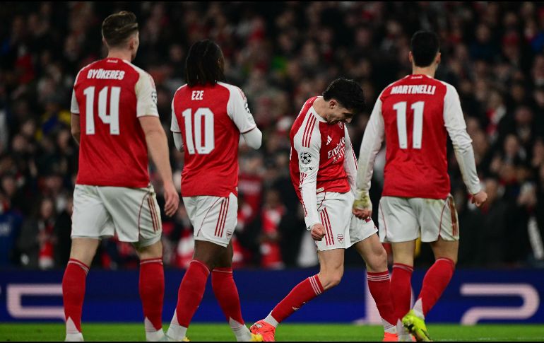 El Arsenal se enfila al primer trofeo de una temporada que puede resultar épica. AFP/B. Stansall