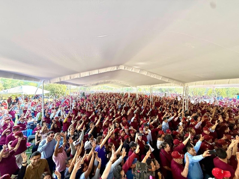 &nbsp; Laura Imelda Pérez Segura se reunió con habitantes de Tlaquepaque para dar su mensaje de unión y cercanía. ESPECIAL
