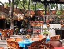 Siempre en movimiento, con los acordes de un mariachi o norteño ahuyentando el silencio. El Parián es fiel reflejo del alma alegre que tienen los habitantes de Tlaquepaque. Y sí, es contagioso.Tlaquepaque . CORTESÍA