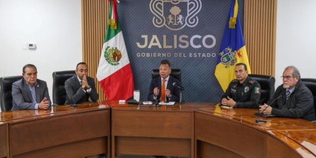 Abatidos en Tlajomulco estar&iacute;an relacionados con asesinato de polic&iacute;as viales