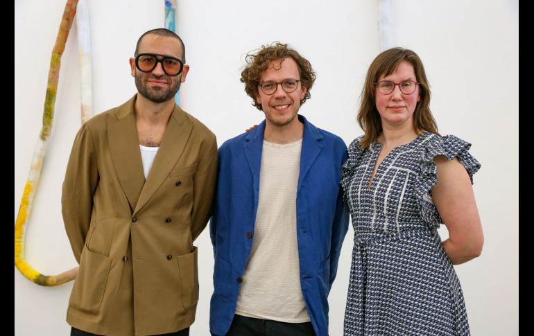 Curro Borrego, Richard T. Walker y Letha Wilson. GENTE BIEN JALISCO / Revista del 6 de febrero 2026