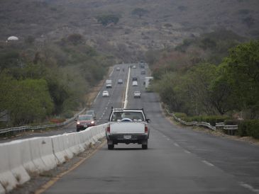 la batea de una pickup es considerada exclusivamente para transportar mercancía, por lo que llevar pasajeros en ese espacio constituye una infracción, independientemente de la distancia del recorrido o de la posición en la que viajen los ocupantes. EL INFORMADOR / ARCHIVO