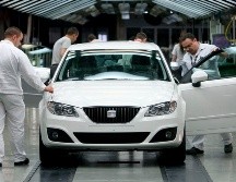 Profeco difundió el aviso de la armadora por fallas detectadas en 356 vehículos. EFE/Andreu Dalmau