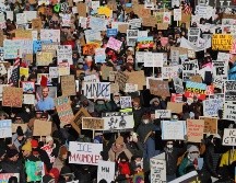 El anuncio ocurre tras constantes protestas de los ciudadanos luego de las muertes de Good y Pretti. EFE/Adam Bettcher