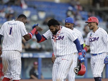 El duelo entre Panamá y República Dominicana fue extenso, con una duración de cuatro horas y 11 minutos, pero también histórico. CORTESÍA.