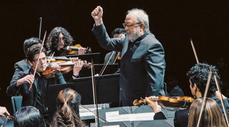 El maestro Sergio Ramírez Cárdenas, dirigirá la Orquesta de Cámara Higinio Ruvalcaba. CORTESÍA