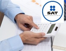 El SAT señaló que estas acciones pueden recibir sanciones económicas que van de 21 mil 420 a 122 mil 440 pesos. ESPECIAL / CANVA