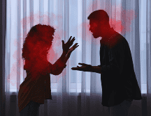 El estudio, que analizó a 104 adultos jóvenes, demostró que esta breve pausa ayuda a reducir la agresividad y las respuestas impulsivas durante los conflictos. ESPECIAL / CANVA